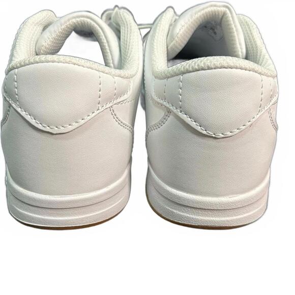 NEW - K-Swiss Classic Youth Tennis Sneakers, All White - Size 6 - Picture 4 of 7